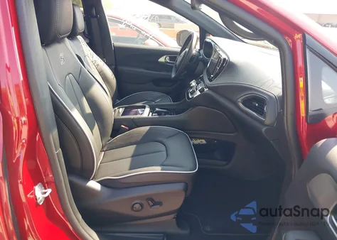 2026 Chrysler Pacifica Limited из США, поврежденный, VIN 2C4RC1GG2TR161564